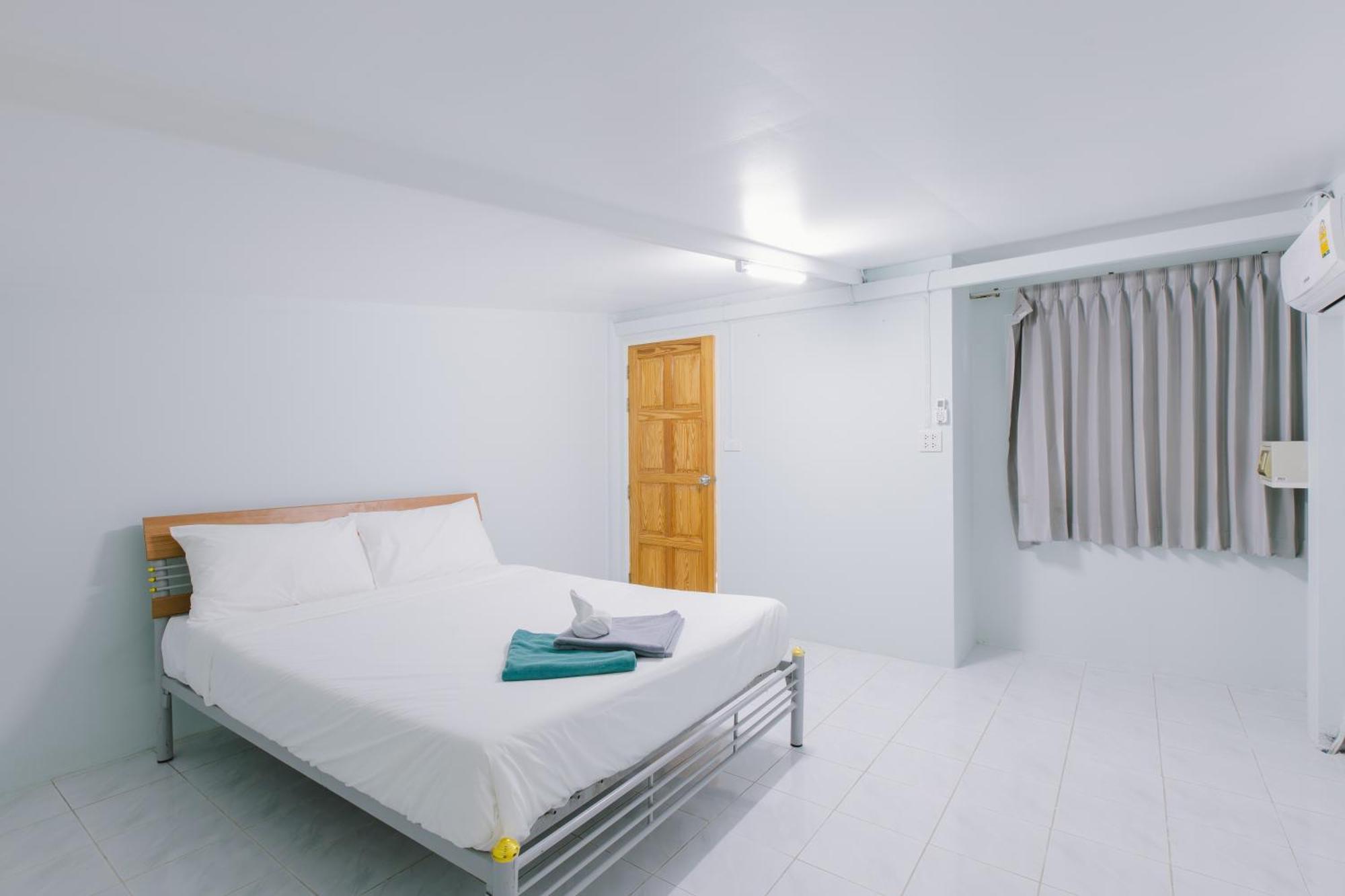 Royal Prince Residence Patong Habitación foto