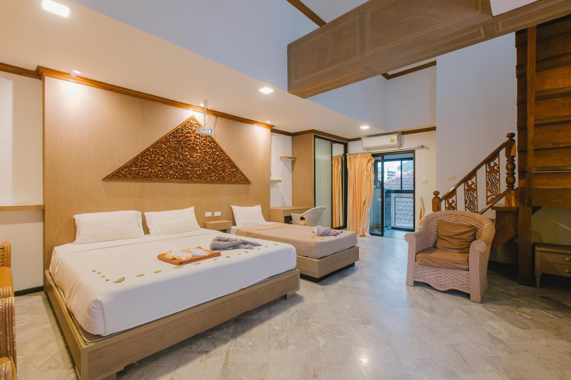 Royal Prince Residence Patong Exterior foto