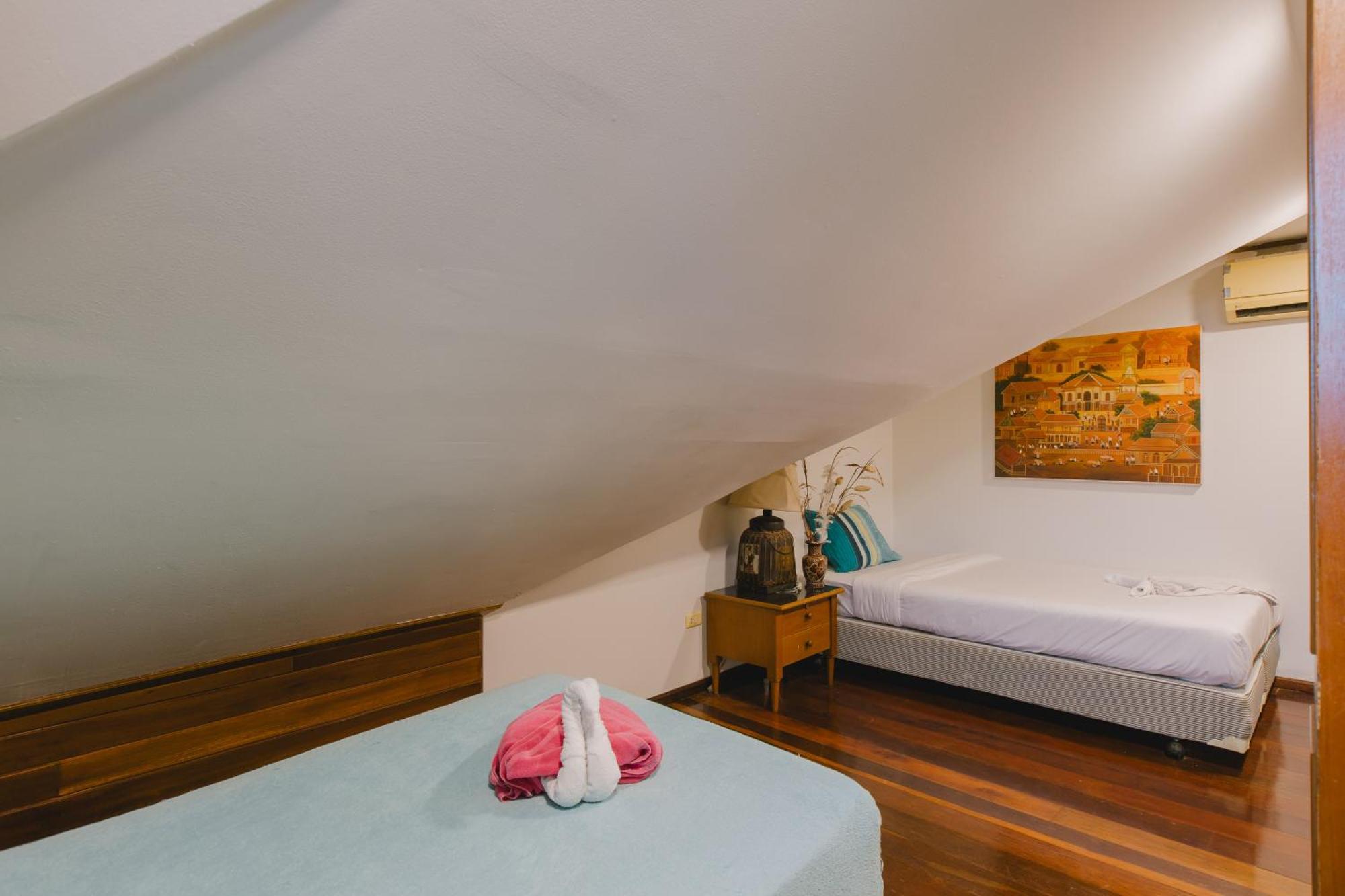 Royal Prince Residence Patong Habitación foto